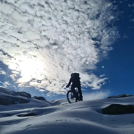 Sporthotel Oberwald Otel 3*